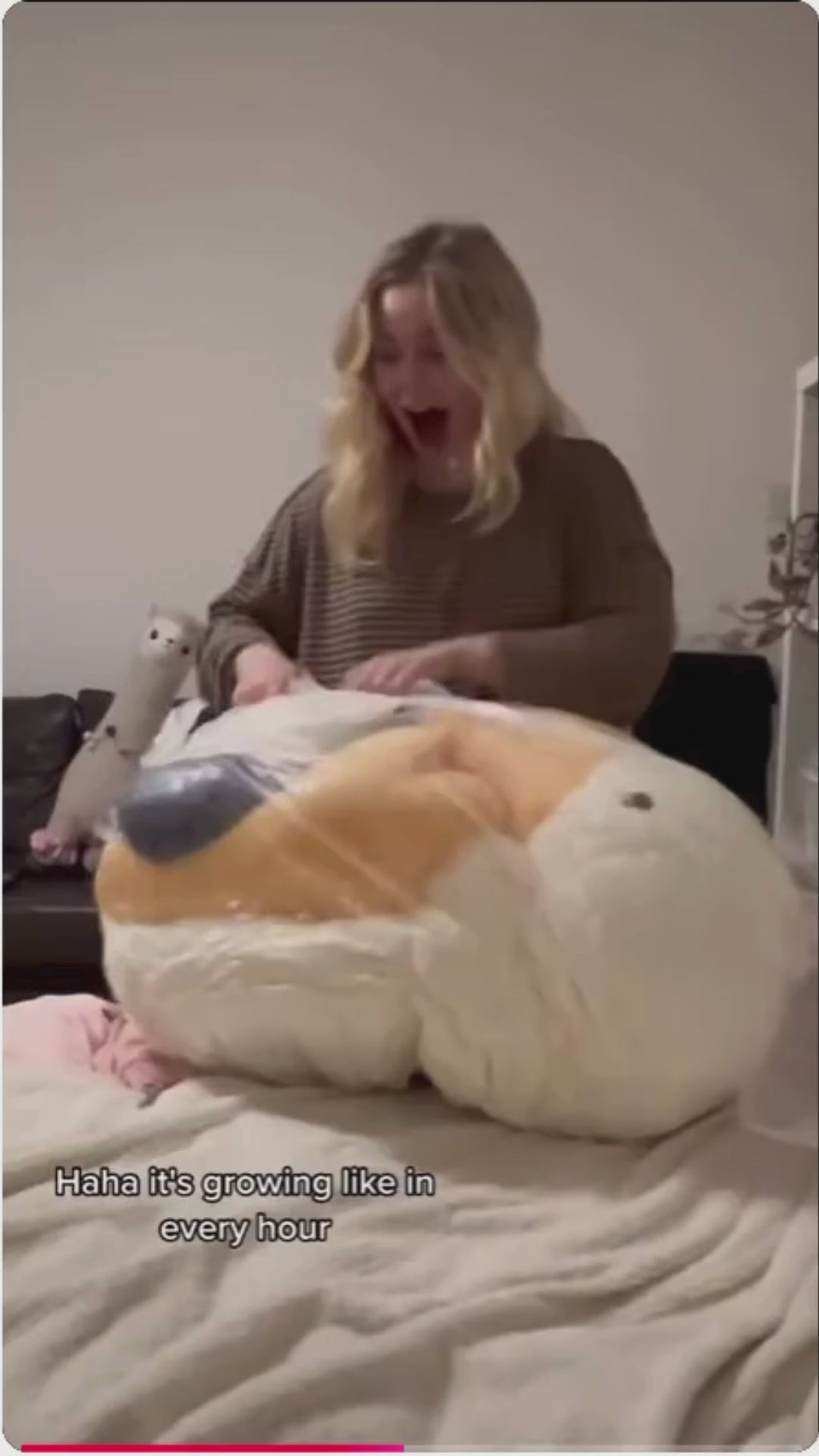 6 FT | 190cm Giant Goose Plushie – Huge Soft Goose Body Pillow